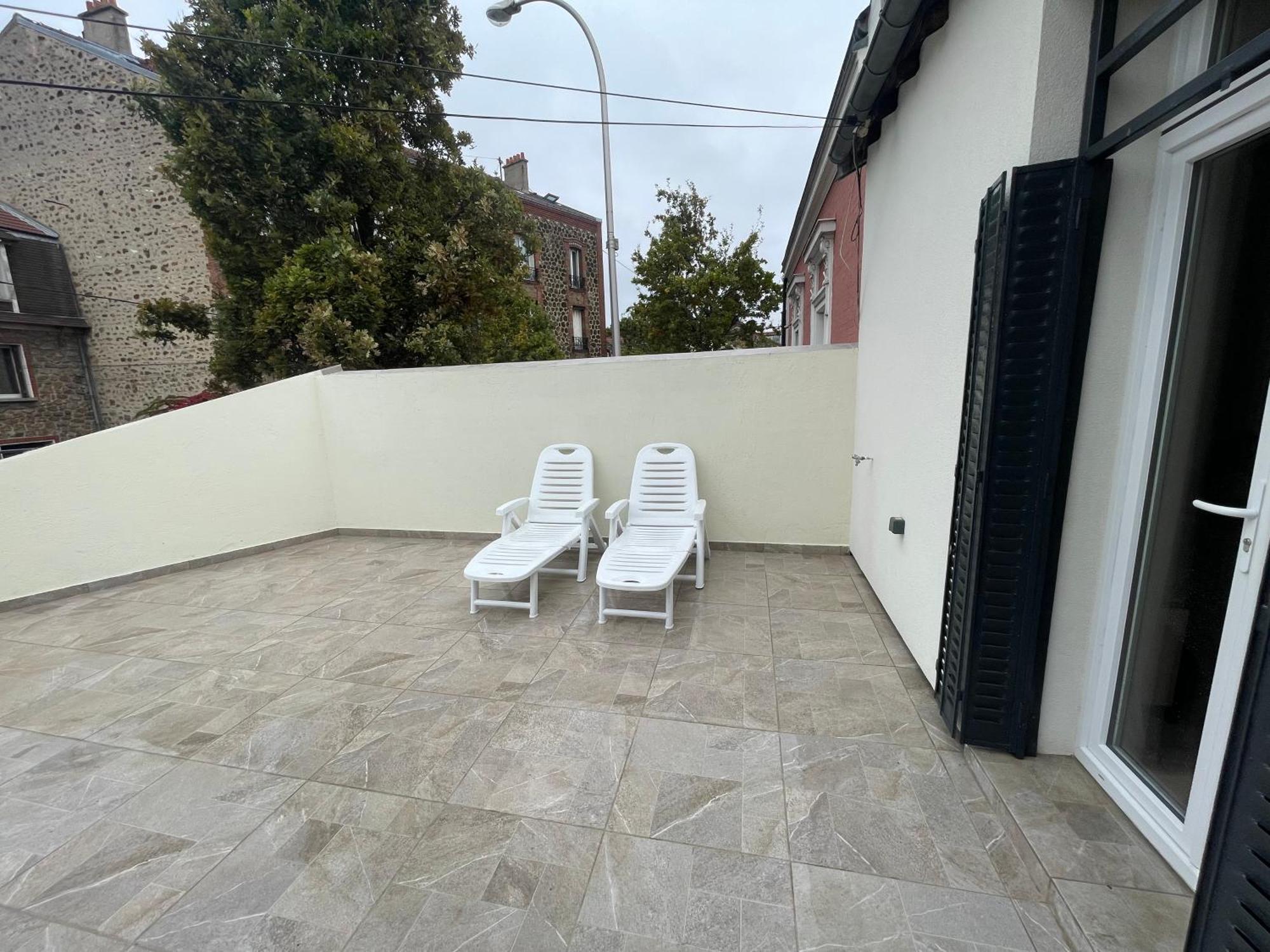 Appartement Avec Terrasse Et Ciel Etoile ! Нуази-ле-Сек Экстерьер фото